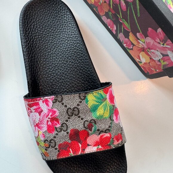 GUCCI slides - Picture 5 of 7